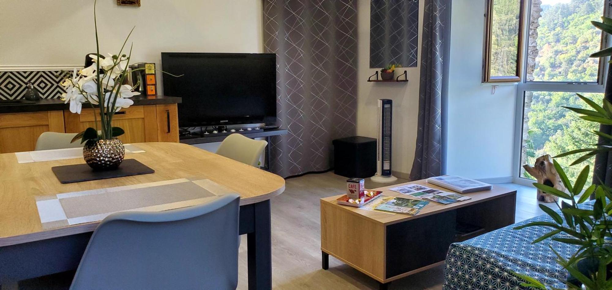 Gite De Combelebouze En Cevennes - Cosy, Confort Et Climatise - 3 Etoiles Saint-Privat-de-Vallongue المظهر الخارجي الصورة